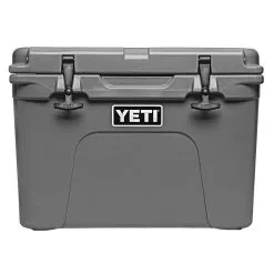 Yeti Tundra 35 Hard Cooler